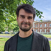 Dr. Kai Knörr